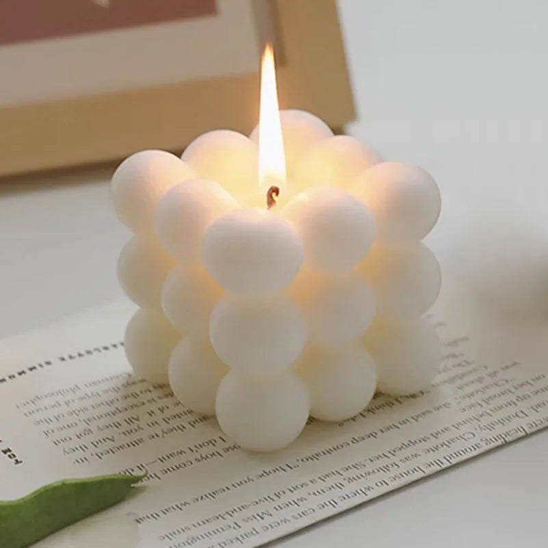 Vela Decorativa Aromática em Forma de Bola – Cera de Soja