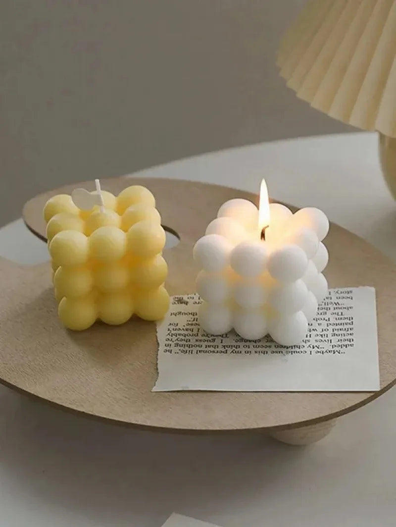Vela Decorativa Aromática em Forma de Bola – Cera de Soja